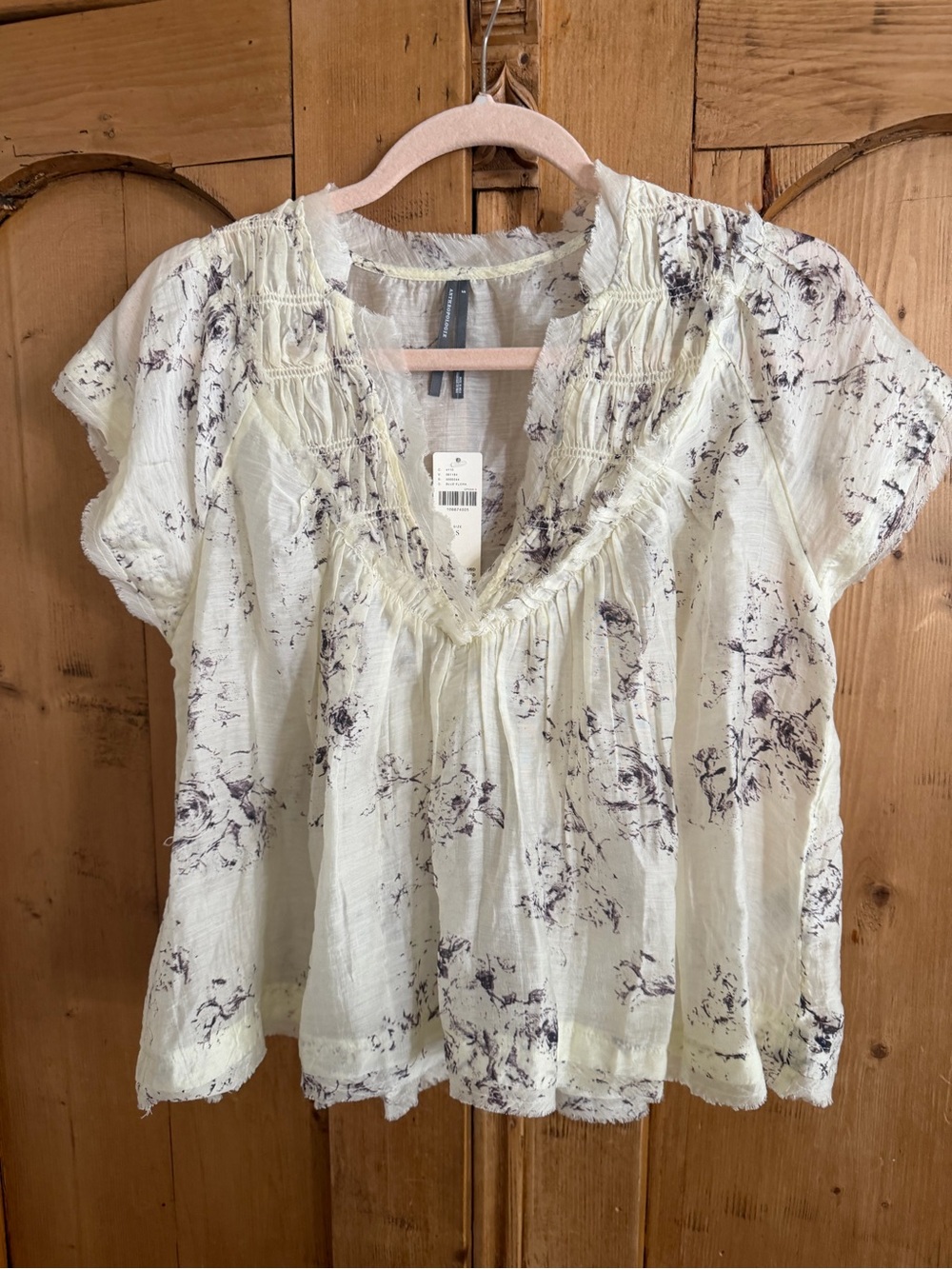 Anthropologie Cream Short-Sleeve V-Neck Blouse with Purple Floral Print